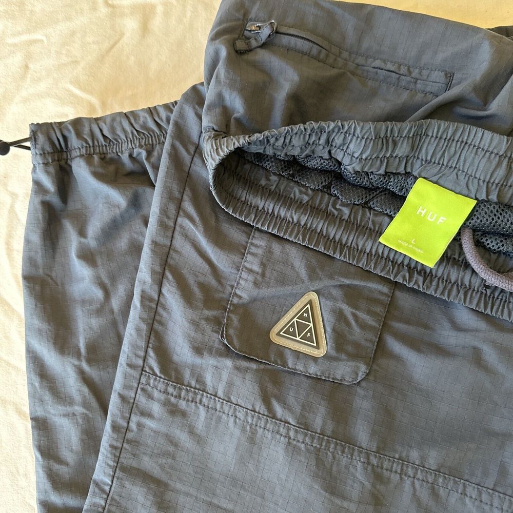 HUF Women's Large Nylon Pants Navy Hiking Joggers Windbreaker Mesh lined Pants